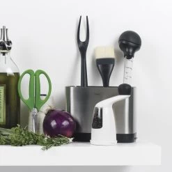 Basting Brush | OXO Good Grips Silicone Brushes -Kitchen Product Store 1071061 5 oxogoodgrips siliconebastingbrush