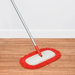 OXO Good Grips Microfiber Floor Duster With Fringe -Kitchen Product Store gg 12243200 9d