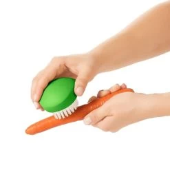 Vegetable Brush -Kitchen Product Store gg 33781 4a